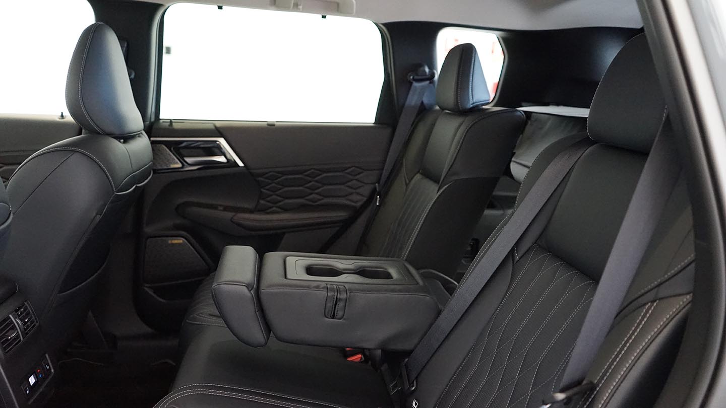 kilómetro cero Mitsubishi Outlander PHEV Kaiteki Plus - foto 11