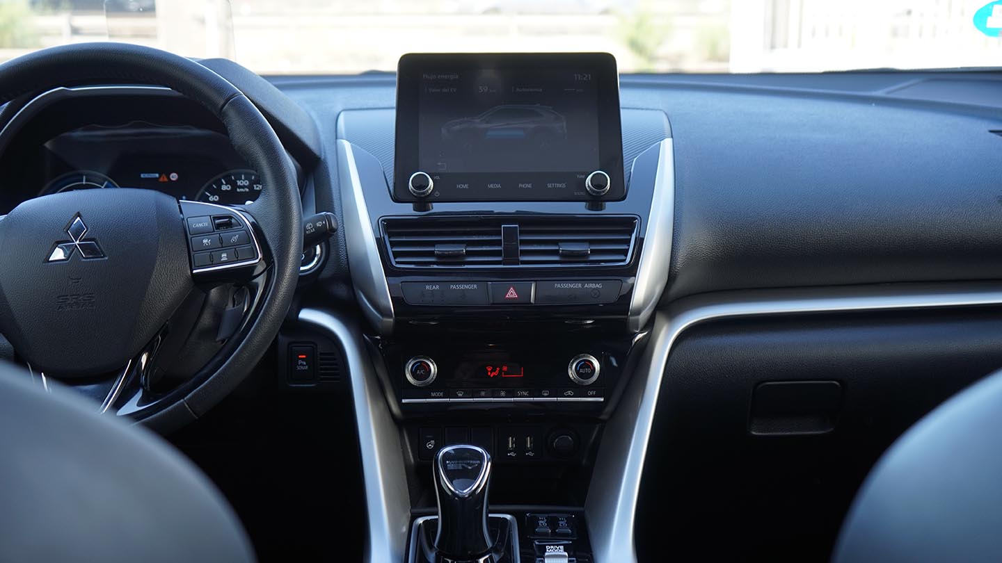 Eclipse Cross PHEV Kaiteki+ negro - foto 12